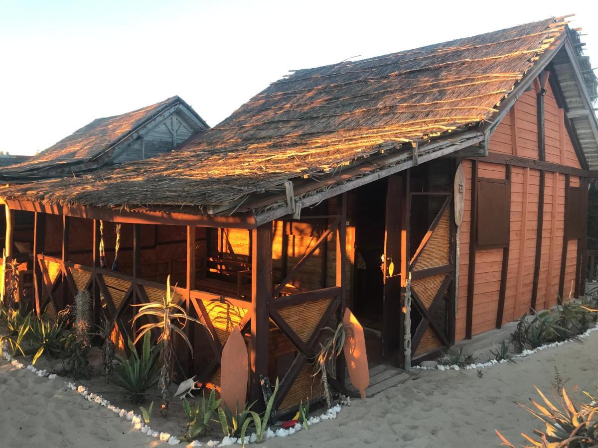 Mada Surf Ranch Hotel Anakao Eksteriør billede