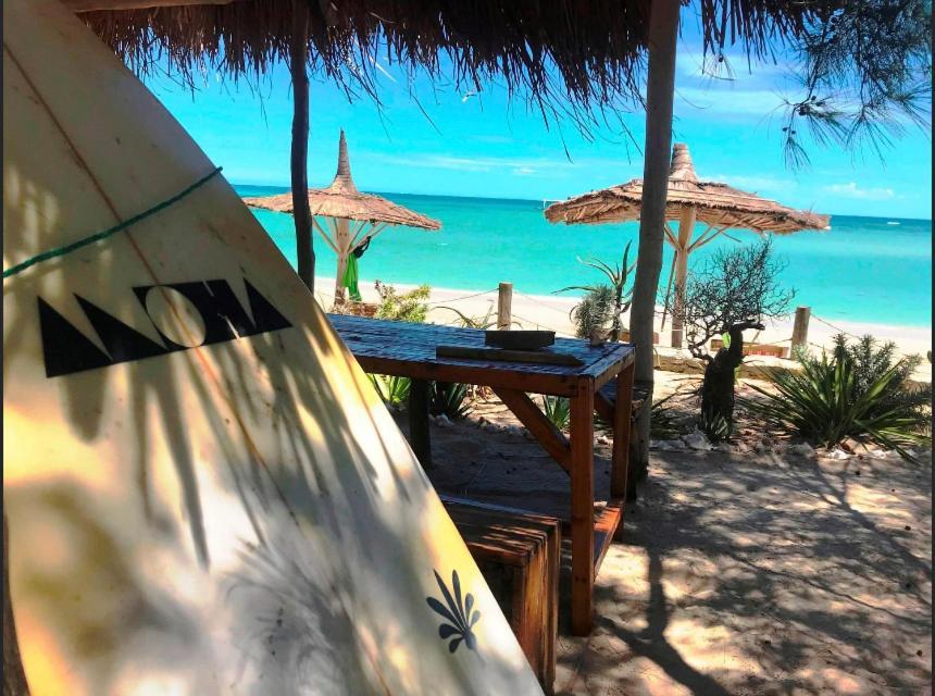 Mada Surf Ranch Hotel Anakao Eksteriør billede