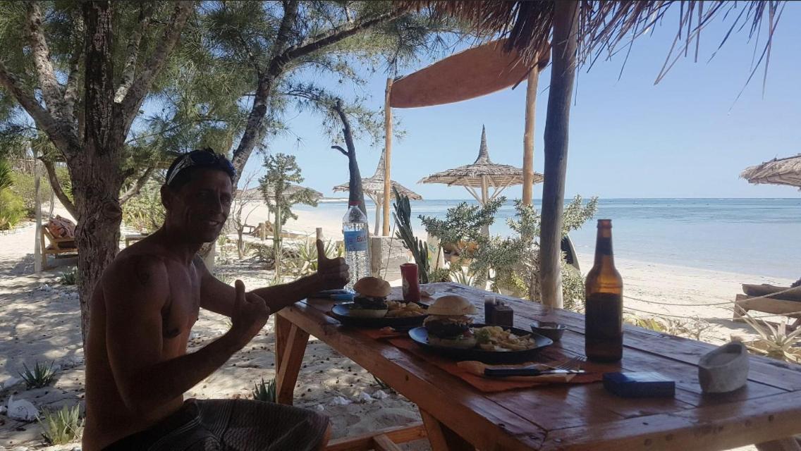 Mada Surf Ranch Hotel Anakao Eksteriør billede